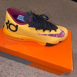 KD VI